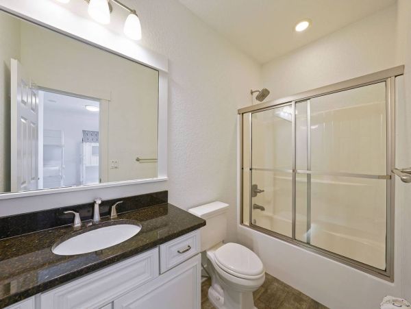 Large Gulf Front Nine Bedroom Vacation Rental in Miramar Beach