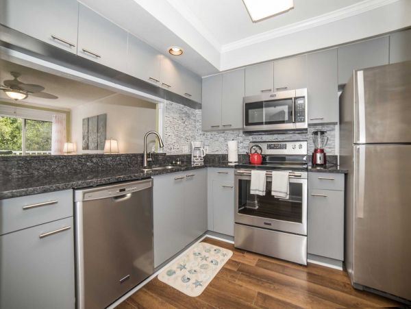 Anna Maria Island 2 Bedroom Vacation Rental Condo Sleeps 6
