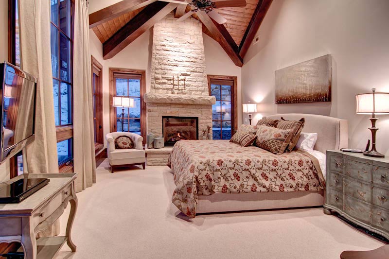 Bachelors Roost Luxury Vacation Home Ski in Out