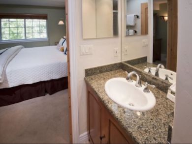 Vail Village Ski Vacation Condo with Pool and Hot Tub