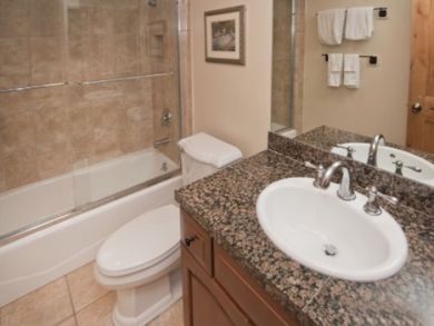 Vail Village Ski Vacation Condo with Pool and Hot Tub