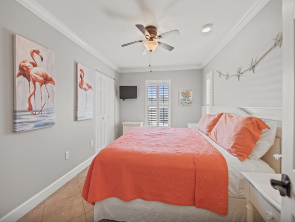 Anna Maria Island Five Bedroom Rental Home - SLEEPS 14