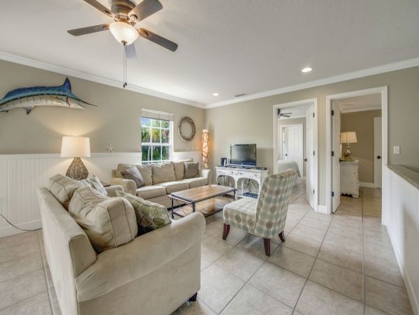 Three Bedroom Vacation Rental Home on Anna Maria Island