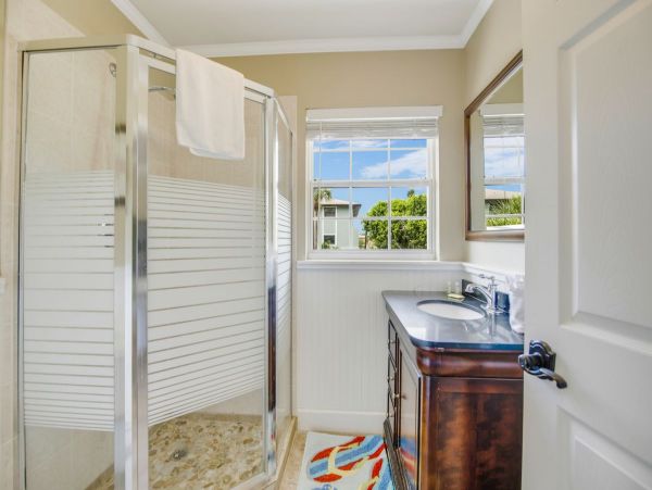 Three Bedroom Vacation Rental Home on Anna Maria Island