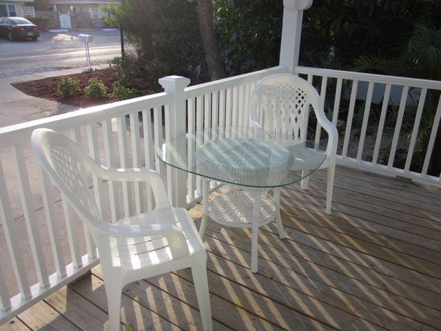 1 house off the Beach sleep 8 pool Anna Maria Rental