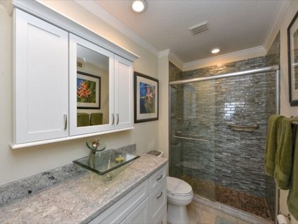 Right on Anna Maria Island Beach 3 Bedroom Condo Sleeps 6