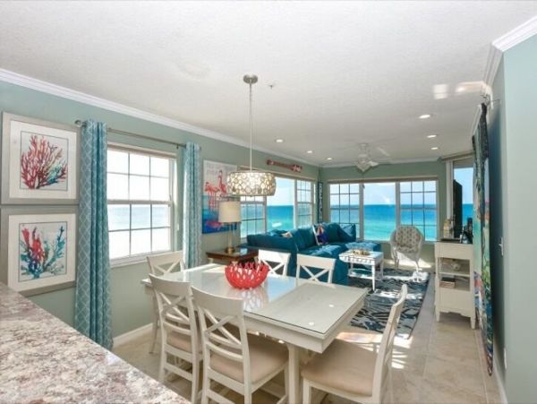 Right on Anna Maria Island Beach 3 Bedroom Condo Sleeps 6