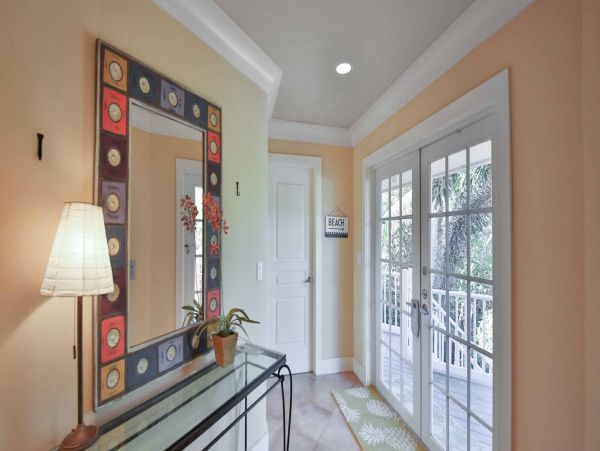 Captiva Luxury Vacation Rental Sleeps 10 - Bay Views
