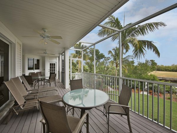 Captiva Luxury Rental with Five Bedrooms and Bay Views