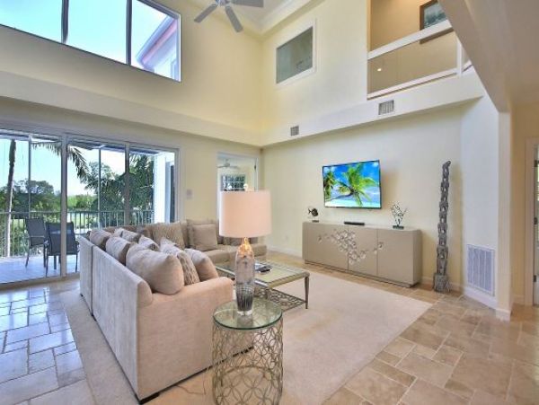 Captiva Luxury Rental with Five Bedrooms and Bay Views