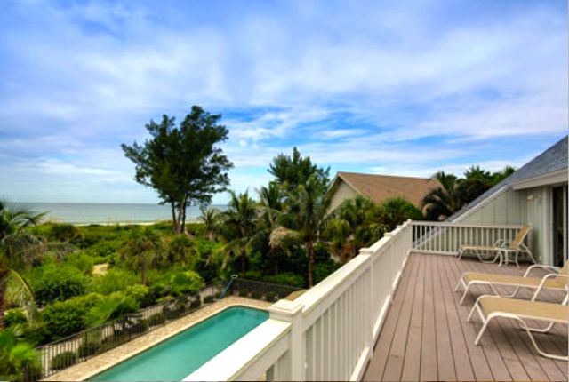 Three Bedroom Rental Plus Loft With Pool Captiva Beachfront