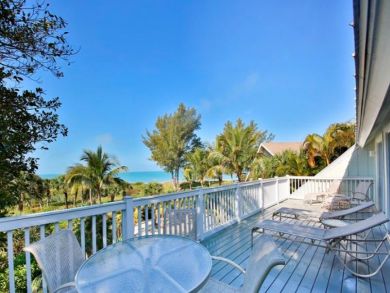 Three Bedroom Rental Plus Loft With Pool Captiva Beachfront