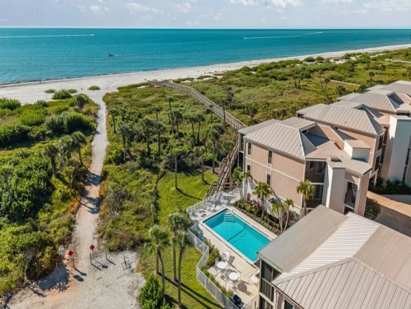 Sanibel Island Luxury Vacation Rental - Gulf-Front Condo