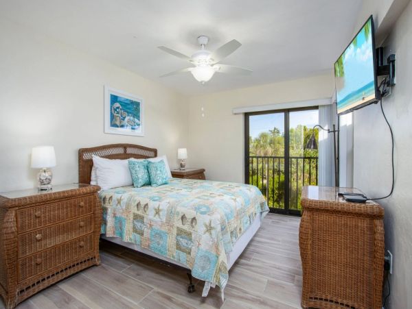 Sanibel Island Luxury Vacation Rental - Gulf-Front Condo