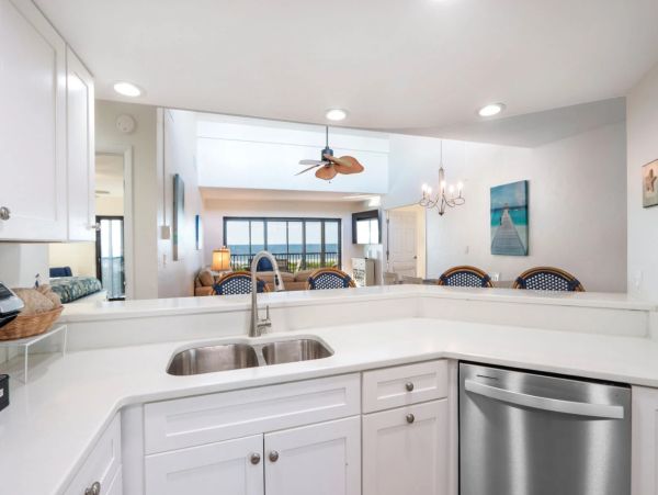 Sanibel Island Luxury Vacation Rental - Gulf-Front Condo
