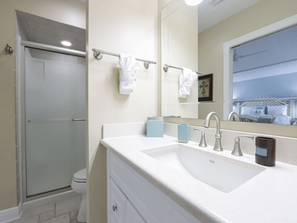 Luxury Florida Rental Sleeps 14 with Five Bedrooms Across From Beach