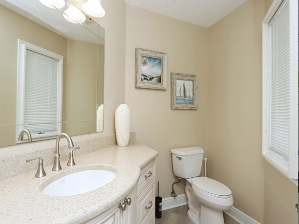 Luxury Florida Rental Sleeps 14 with Five Bedrooms Across From Beach