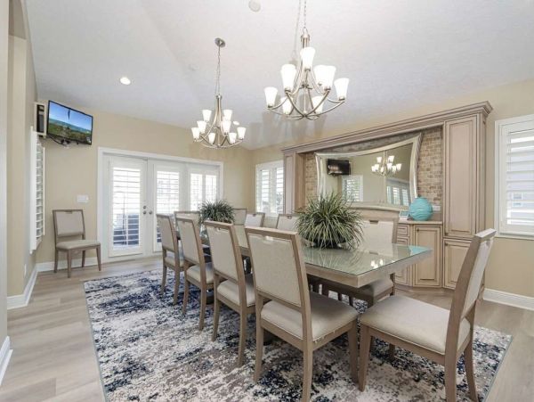 Luxury Florida Rental Sleeps 14 with Five Bedrooms Across From Beach