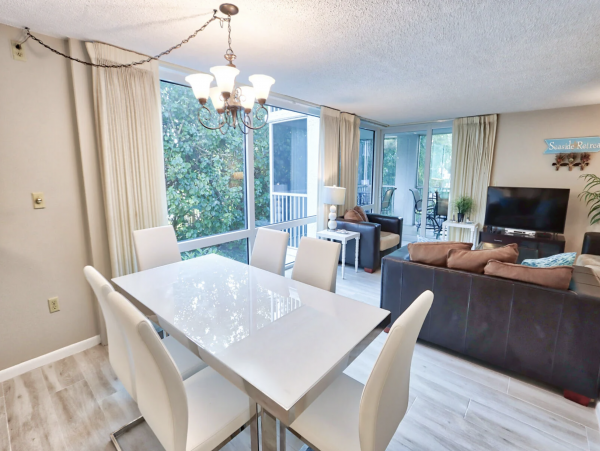 Lovely Vacation Condo in Sanibel with Partial Gulf Views