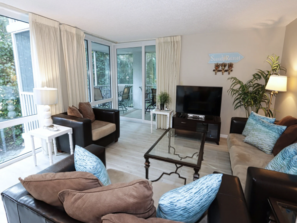 Lovely Vacation Condo in Sanibel with Partial Gulf Views