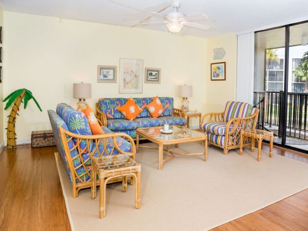 Gulf Views Sanibel Vacation Condo Two Bedroom
