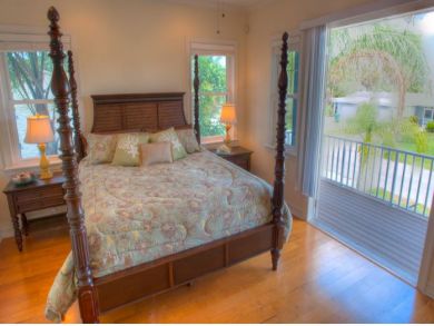 Anna Maria Island Luxury Vacation Rental Home with Pool