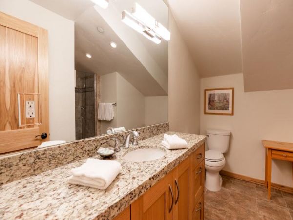 Three Bedroom Plus Loft Ski Vacation Rental