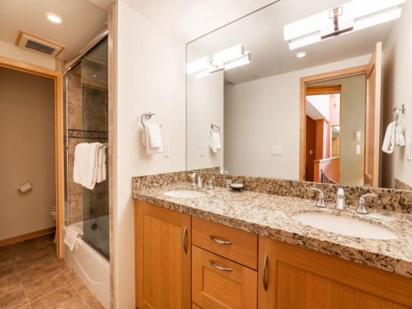 Three Bedroom Plus Loft Ski Vacation Rental
