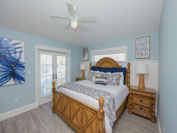 Anna Maria 6 Bedroom Luxury Vacation Rental Home - Sleeps 12
