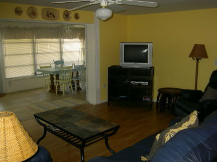Charming Cottage in the heart of Siesta Key Village!