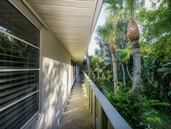 Holme Beach Two Bedroom Condo - Heated Pool - Tennis Court