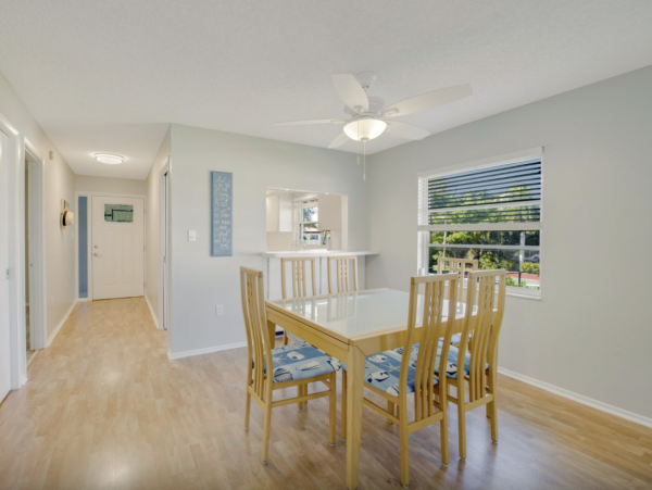 Holme Beach Two Bedroom Condo - Heated Pool - Tennis Court