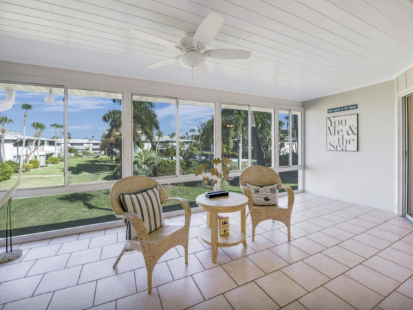 Holme Beach Two Bedroom Condo - Heated Pool - Tennis Court