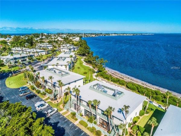 Holme Beach Two Bedroom Condo - Heated Pool - Tennis Court