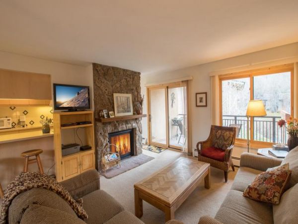 Vail Vacation Condo Sleeps Four Guests