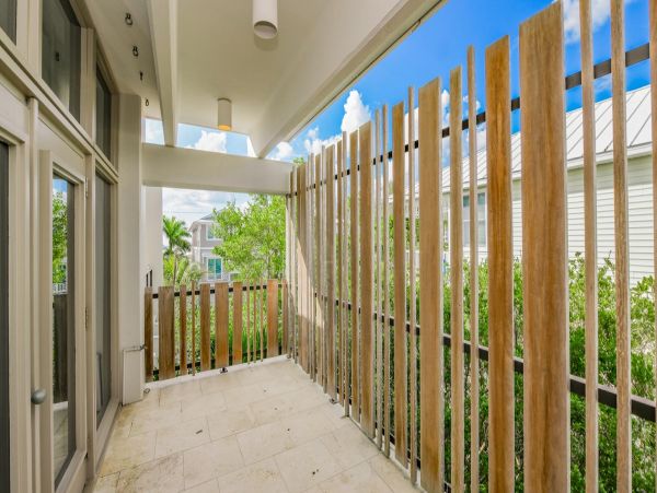 Beautiful Pool Home on Anna Maria Island Sleeps 16