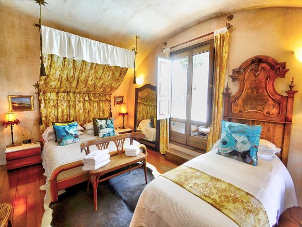Splendid Hillside Villa with Private Pool Facing the Sea in Praiano