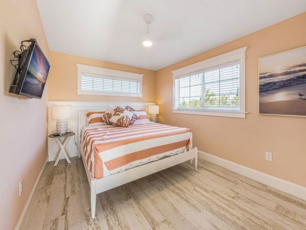 Anna Maria Island Luxury Vacation Rental Home With Pool