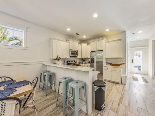 Anna Maria Island Luxury Vacation Rental Home With Pool