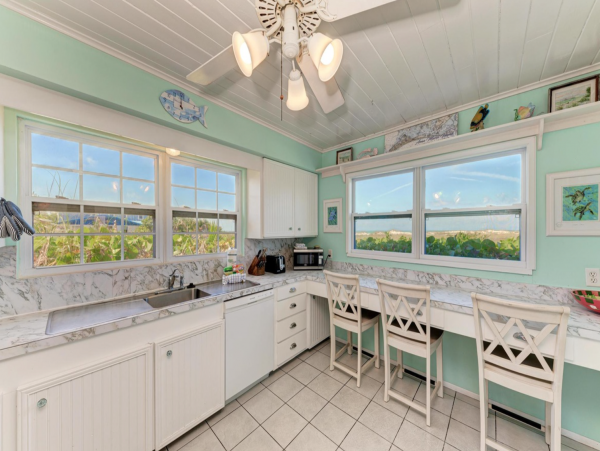 Anna Maria Beachfront 3 Bedroom Vacation Rental Home