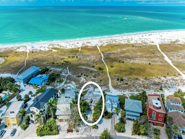Anna Maria Beachfront 3 Bedroom Vacation Rental Home