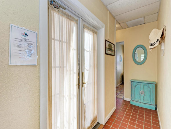 Anna Maria Beachfront 3 Bedroom Vacation Rental Home