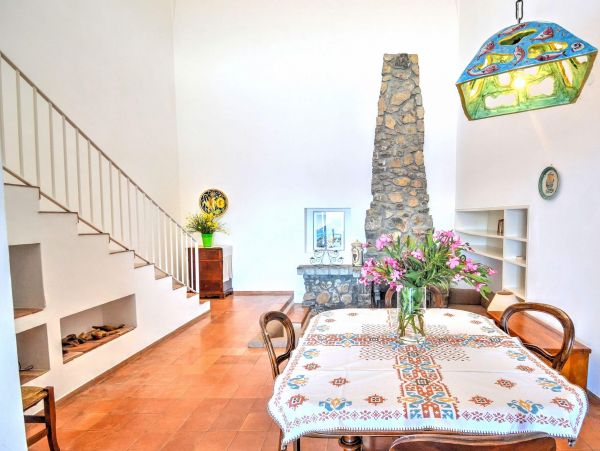 Three Bedroom Positano Villa 490 ft from Beach!