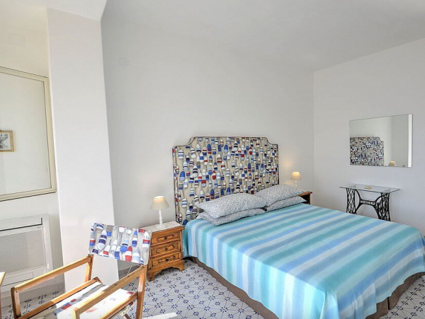 Three Bedroom Positano Villa 490 ft from Beach!