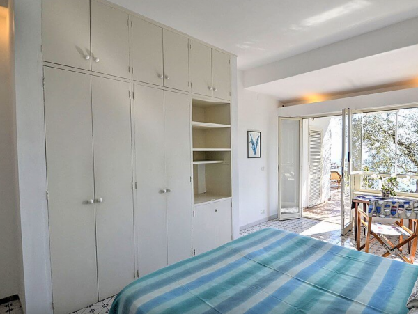 Three Bedroom Positano Villa 490 ft from Beach!
