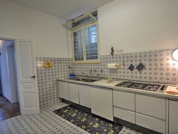 Three Bedroom Positano Villa 490 ft from Beach!