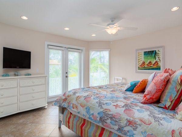 Holmes Beach Home With Private Pool Near the Gulf