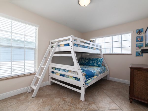 Holmes Beach Home With Private Pool Near the Gulf
