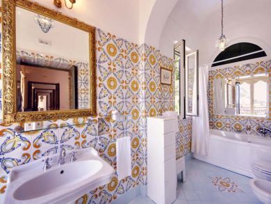 Bathroom with Tub & Shower