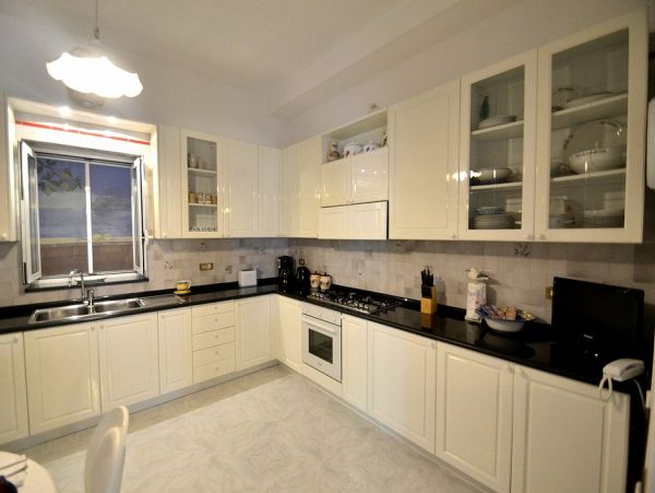 4 Bedroom Villa Just Outside of Positano with Pool